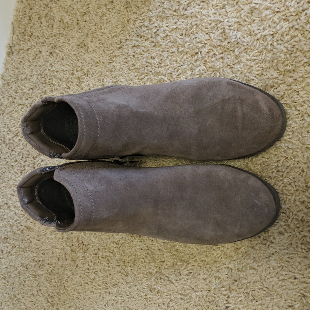 Blondo Valli 2.0 dark taupe suede sz 8